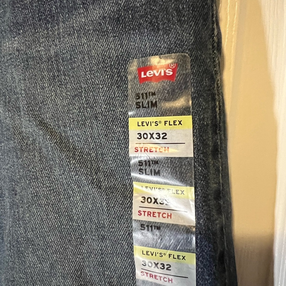 Levi Strauss & Co. 511 Slim Stretch for Men. NWT - Picture 2 of 7